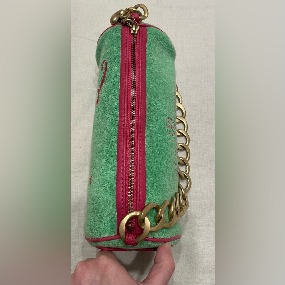 ICONIC JUICY Couture Y2K Vintage Hot Pink Green Princess Crown Heart Barrel Bag - Picture 5 of 12